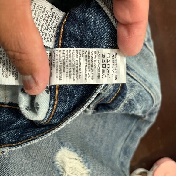 Lucky Brand Jeans Denim 410 Athletic Fit Distressed Size 33x32 Medium Wash - Picture 12 of 12